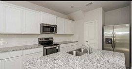 The Most Comfortable 3beds 2.5bath Home in Arlington, TX (Photo 3 of 9)