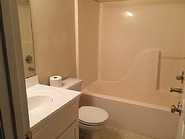 House Available For Rent  in Huntsville, AL (Photo 6 of 8)