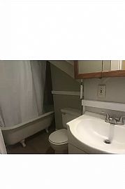 Beautiful Old 5 Bedroom Available For Family in Knoxville, TN (Photo 2 of 12)