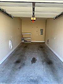 A Very Charming 3 Bedroom Apartment. in Knoxville, TN (Photo 11 of 12)