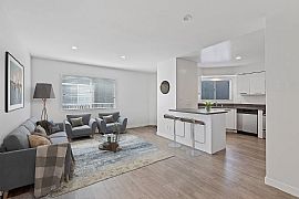 A Very Suitable 2 Bedroom  in Los Angeles, CA (Photo 2 of 9)