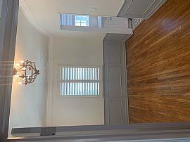 Historical Building Adjacent to The Prestigious Miracle Mile in Los Angeles, CA (Photo 11 of 12)