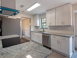 3136 Fitzgerald Rd, Montgomery, Al 36106 in Montgomery, AL (Photo 2 of 11)