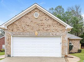 1300 Riverford Cir, Birmingham, Al 35216 in Birmingham, AL
