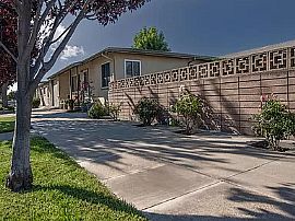 Comfortable Apartment in San Jose, CA (Photo 1 of 4)