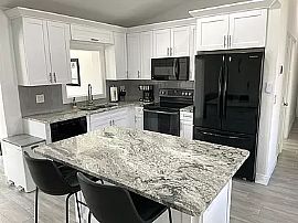 628 Se 9th Pl, Cape Coral, Fl 33990 in Cape Coral, FL