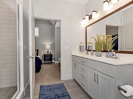 100 Memorial Village Dr, Huntsville, Al 35803 in Huntsville, AL (Photo 5 of 6)