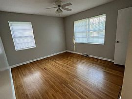 1700 Maplecrest Ln, Fultondale, Al 35068 in Fultondale, AL (Photo 5 of 7)