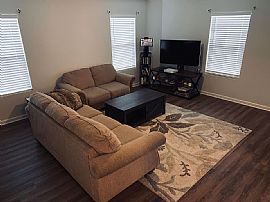 179 Winstead Cir, Owens Cross Roads, Al 35763 in Owens Cross Roads, AL (Photo 3 of 8)