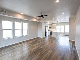 A Suitable 3 Bedroom Is Available  in Garden City, ID (Photo 5 of 11)