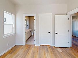 A Suitable 3 Bedroom Is Available  in Garden City, ID (Photo 9 of 11)