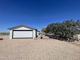 36449 W Buckeye Rd, Tonopah, Az 85354 in Tonopah, AZ (Photo 2 of 11)