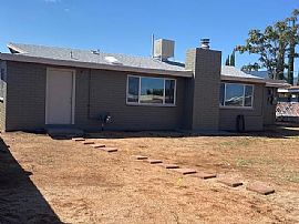 35 W Freihage Dr, Sierra Vista, Az 85635  Great House For Rent in Sierra Vista, AZ (Photo 3 of 10)