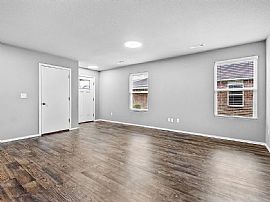 234 E Anabranch Ct, Farmington, Ar 72730 Comfortable House in Farmington, AR (Photo 9 of 11)