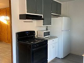 5447 Daisy Ave, Twentynine Palms, Ca 92277 Peaceful House in Twentynine Palms, CA (Photo 4 of 9)