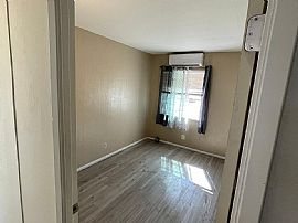 5447 Daisy Ave, Twentynine Palms, Ca 92277 Peaceful House in Twentynine Palms, CA (Photo 8 of 9)