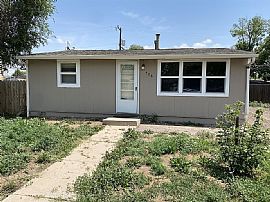 408 16th Avenue Ct, Greeley, Co 80631 Lovely House For Rent  in Greeley, CO (Photo 2 of 9)