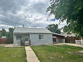 815 Macon St, Aurora, Co 80010 Available House For Rent  in Aurora, CO