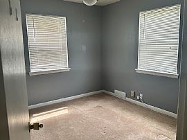 815 Macon St, Aurora, Co 80010 Available House For Rent  in Aurora, CO (Photo 4 of 9)