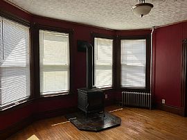 211 North St, Willimantic, Ct 06226 in Willimantic, CT (Photo 4 of 10)