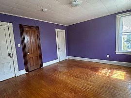 211 North St, Willimantic, Ct 06226 in Willimantic, CT (Photo 9 of 10)