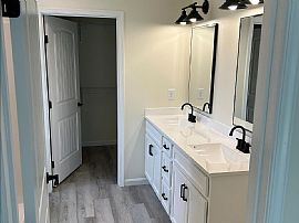 125 Cedar Ave, Seaford, De 19973 Home Sweet Home  in Seaford, DE (Photo 11 of 12)