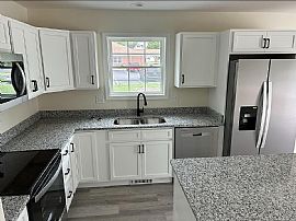 125 Cedar Ave, Seaford, De 19973 Home Sweet Home  in Seaford, DE (Photo 4 of 12)