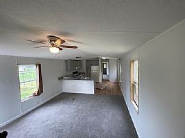 33 Council Dr, Clayton, De 19938 Lovely House For Rent in Clayton, DE (Photo 3 of 5)