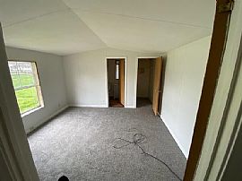 33 Council Dr, Clayton, De 19938 Lovely House For Rent in Clayton, DE (Photo 4 of 5)