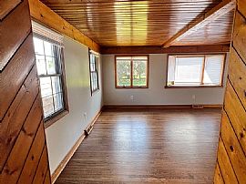 176 Riverview Dr, New Castle, De 19720 Nice House For Rent in New Castle, DE (Photo 6 of 12)