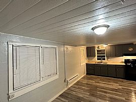 278 Ne Ark Pl, Lake City, Fl 32055 House For Rent  in Lake City, FL (Photo 4 of 12)