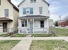 Charming 3 Bedroom Home in East Chicago, IN