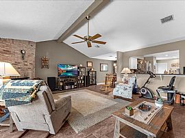 This Beautiful Home Has So Much Charm and Potential. in Houston, TX (Photo 2 of 11)