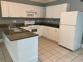 3 Bedroom, 2 Bath Home in Excellent Olde Shandon Location in Columbia, SC (Photo 2 of 6)