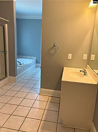 3 Bedroom, 2 Bath Home in Excellent Olde Shandon Location in Columbia, SC (Photo 5 of 6)