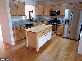 Spacious Home Built in 2004 in Baltimore, MD (Photo 4 of 8)