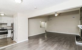 Beautiful and Serene 3beds Home For Rent  in Riverdale, GA (Photo 11 of 12)