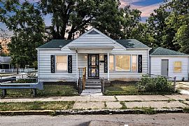 This Adorable Little Ranch Has Been Completely Remodeled! in Lexington, KY