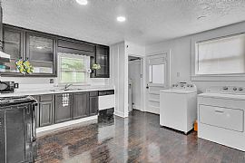 This Adorable Little Ranch Has Been Completely Remodeled! in Lexington, KY (Photo 3 of 9)