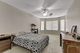 Stunning 3-Bedroom Single-Story Home with Solar Panels! in Las Vegas, NV (Photo 8 of 11)