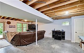 This Beautiful Home Was Built in 2020 in Troy, MO (Photo 8 of 12)