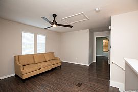 Home in Beautiful Enclaves in Downtown San Antonio! in San Antonio, TX (Photo 2 of 12)