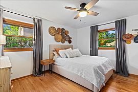 Beautifully Updated 3-Bedroom, 1.5 Bathroom in Milwaukee, WI (Photo 4 of 12)