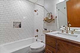 Beautifully Updated 3-Bedroom, 1.5 Bathroom in Milwaukee, WI (Photo 6 of 12)