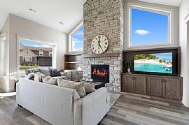 Homes Boasts 3 Bedrooms, 2 Bathrooms in Rosemount, MN (Photo 6 of 11)