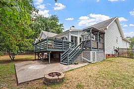 A Ranch-Style Layout on a Large Lot in Raleigh, NC (Photo 12 of 12)