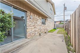 Lovely 2bedroom and 2bathroom in Dallas, TX (Photo 10 of 11)