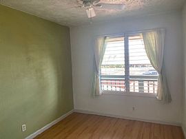 464 Kalanikoa St Apt 302, Hilo, Hi 96720 Comfortable House  in Hilo, HI (Photo 4 of 5)