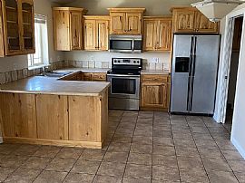 4669 Christine St, Chubbuck, Id 83202 House For Rent in Chubbuck, ID (Photo 4 of 8)