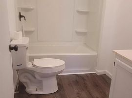 Cozy Beautiful 3 Bedrooms  in Knoxville, TN (Photo 3 of 4)